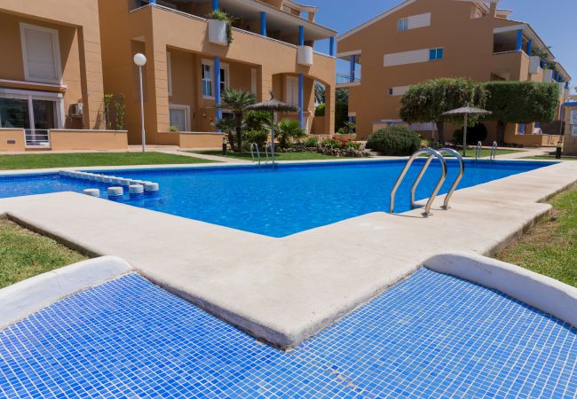 Ferienwohnung in Javea - Menorca Duplex Javea. mit Terrasse, Gemeinschaftspool und sehr nah am Strand