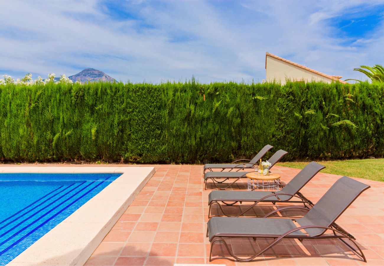 Villa in Javea - Villa Celeste Javea, Mit privatem Pool und Blick auf den Montgó