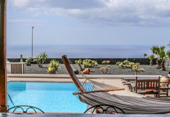  in Macher - Horizon Luxury - Eine Oase der Ruhe mit privatem Pool, Gärten und spektakuläre Aussicht