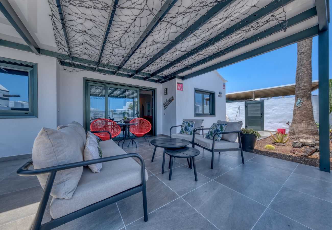 Ferienhaus in Puerto del Carmen - Casa Eva - 300 m vom Strand entfernt, privater Pool und schnelles WLAN