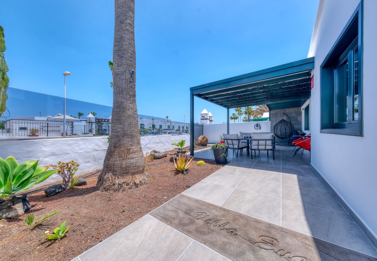 Ferienhaus in Puerto del Carmen - Casa Eva - 300 m vom Strand entfernt, privater Pool und schnelles WLAN