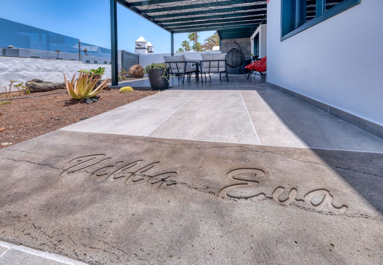 Ferienhaus in Puerto del Carmen - Casa Eva - 300 m vom Strand entfernt, privater Pool und schnelles WLAN