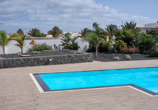 Ferienhaus in Costa Teguise -  SugarSand Senator in komplex mit schwimmbad