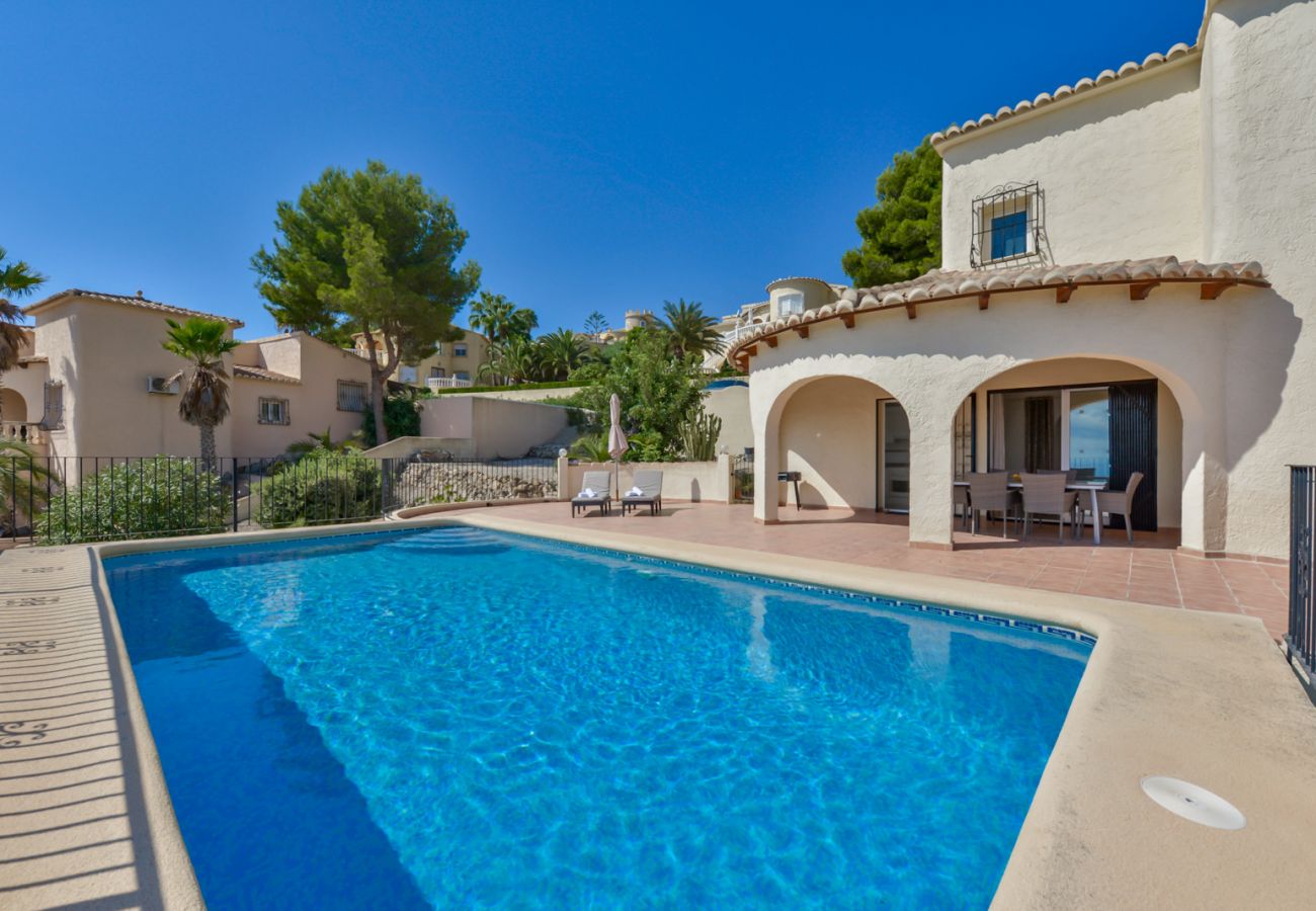 Villa in Benitatxell - LOXI, schöne Villa in Cumbre del Sol für 6 Personen mit privatem Pool und Meerblick.