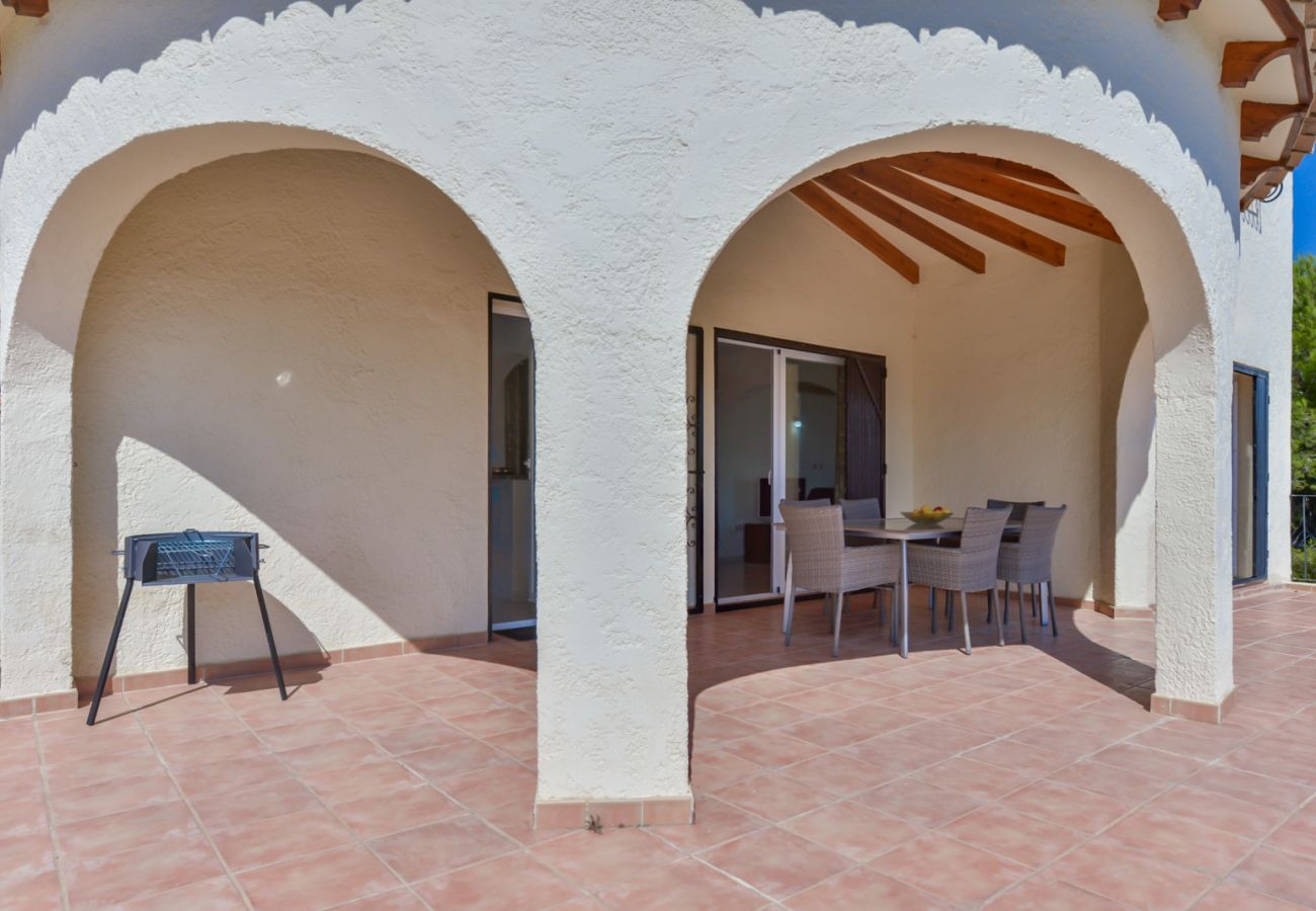 Villa in Benitatxell - LOXI, schöne Villa in Cumbre del Sol für 6 Personen mit privatem Pool und Meerblick.