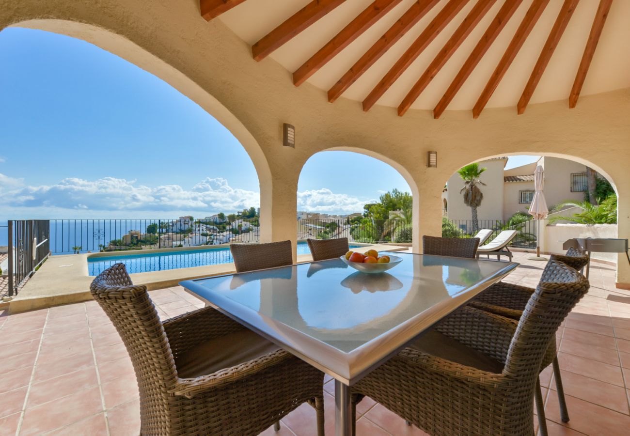 Villa in Benitatxell - LOXI, schöne Villa in Cumbre del Sol für 6 Personen mit privatem Pool und Meerblick.