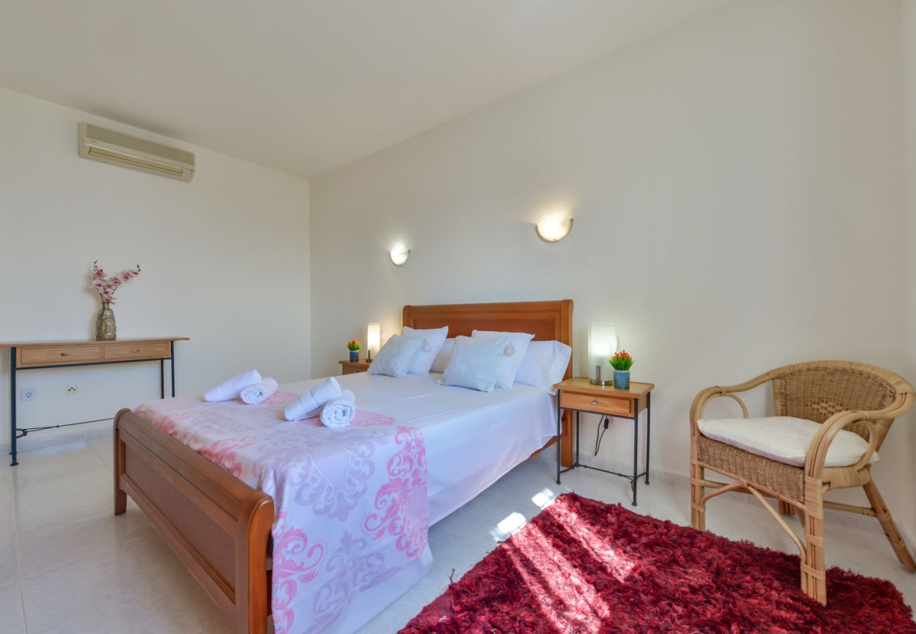 Villa in Benitatxell - LOXI, schöne Villa in Cumbre del Sol für 6 Personen mit privatem Pool und Meerblick.