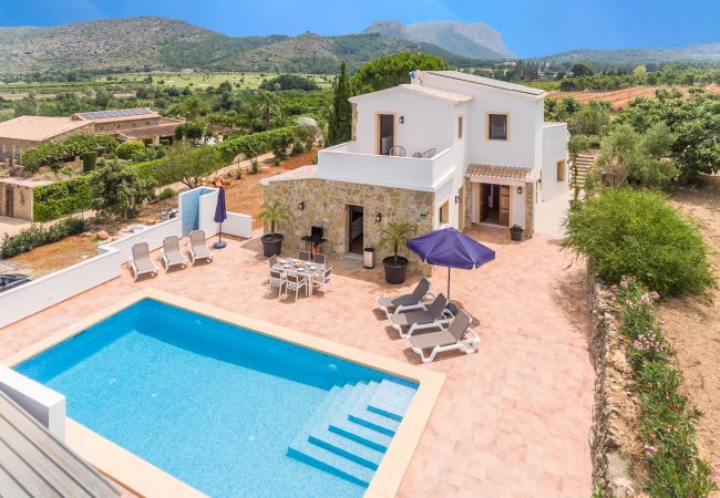 Villa in Pedreguer - Villa La Sella mit privatem Pool, Terrassen und Blick auf die Berge