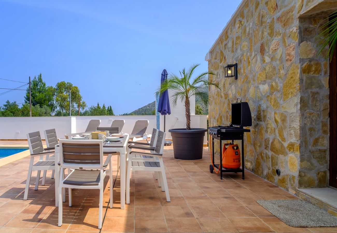Villa in Pedreguer - Villa La Sella mit privatem Pool, Terrassen und Blick auf die Berge