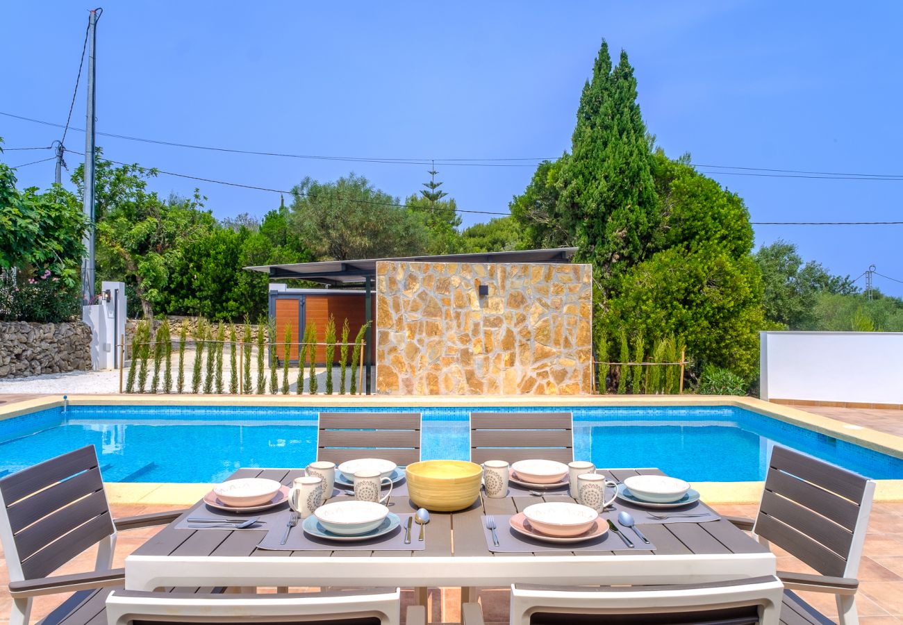 Villa in Pedreguer - Villa La Sella mit privatem Pool, Terrassen und Blick auf die Berge