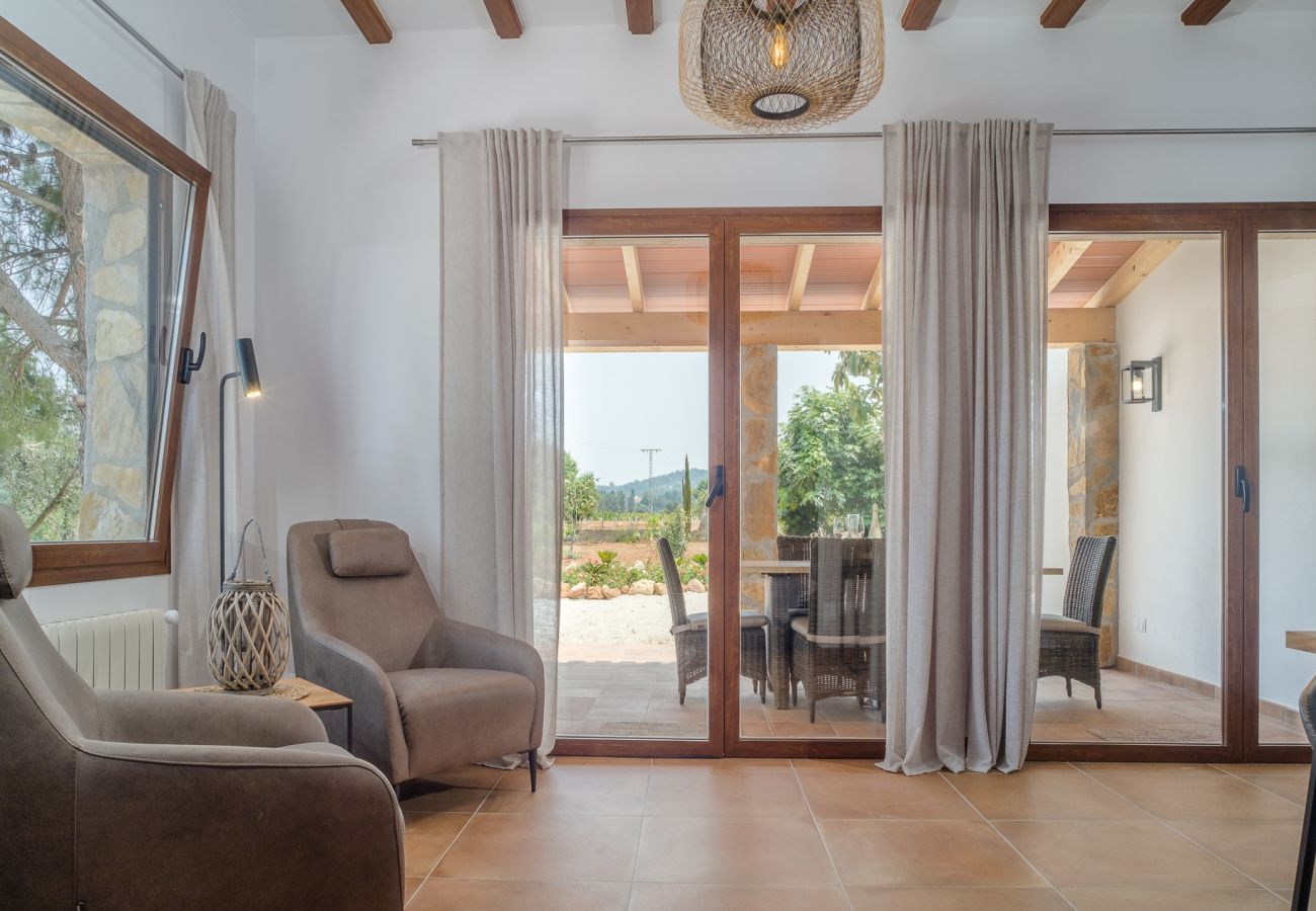 Villa in Pedreguer - Villa La Sella mit privatem Pool, Terrassen und Blick auf die Berge