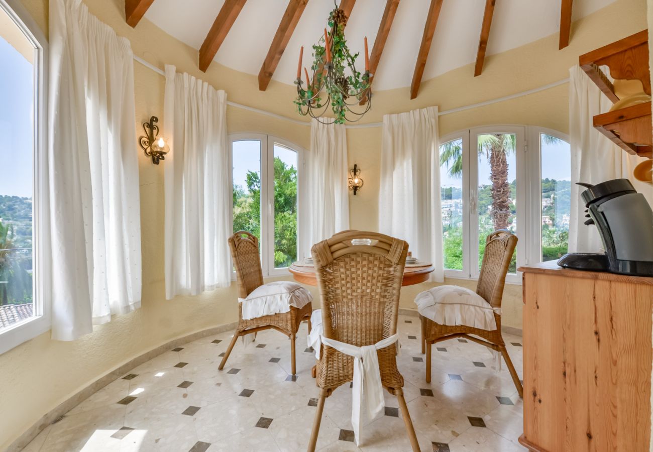 Villa in Benissa - Villa zur Miete in Benissa MIRASOL, für 4 Personen mit privatem Pool, 