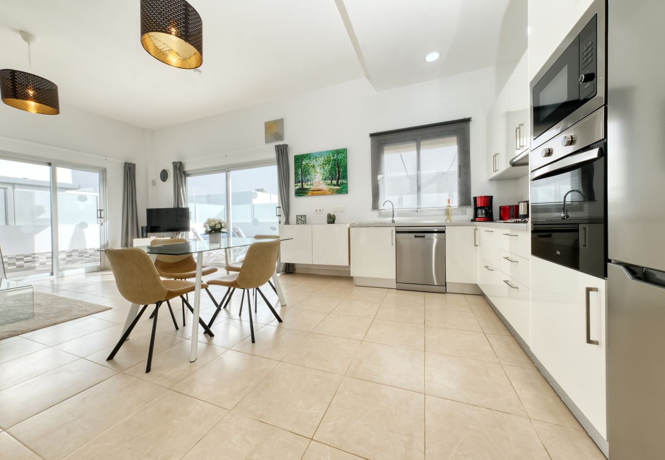 Ferienhaus in Playa Blanca - Villa Cassia-Privater Pool 