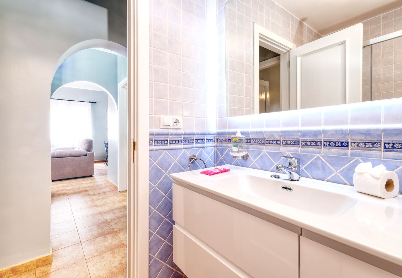 Ferienhaus in Arrecife - Villa Rosa privater Pool, Klimaanlage