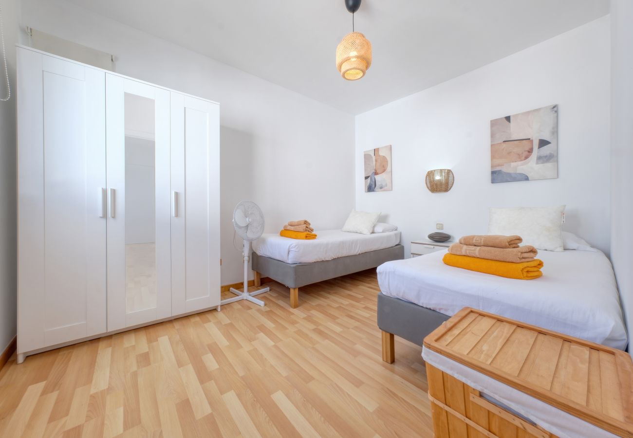 Ferienhaus in Playa Blanca - Playa Blanca Sunset - Private pool and BBQ By Lanzarote Vacation Homes