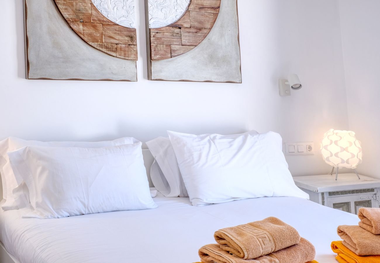 Ferienhaus in Playa Blanca - Playa Blanca Sunset - Private pool and BBQ By Lanzarote Vacation Homes