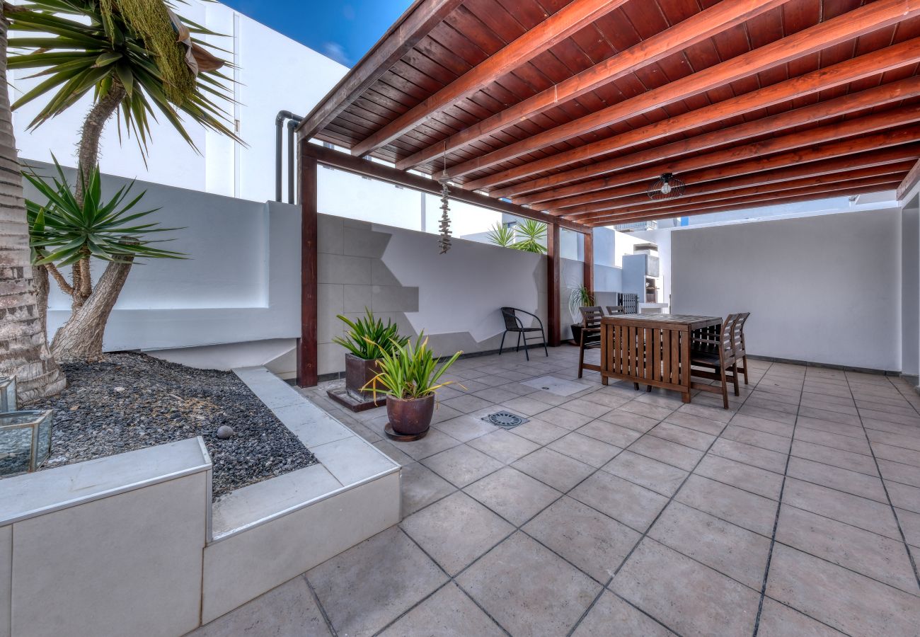 Ferienhaus in Playa Blanca - Playa Blanca Sunset - Private pool and BBQ By Lanzarote Vacation Homes