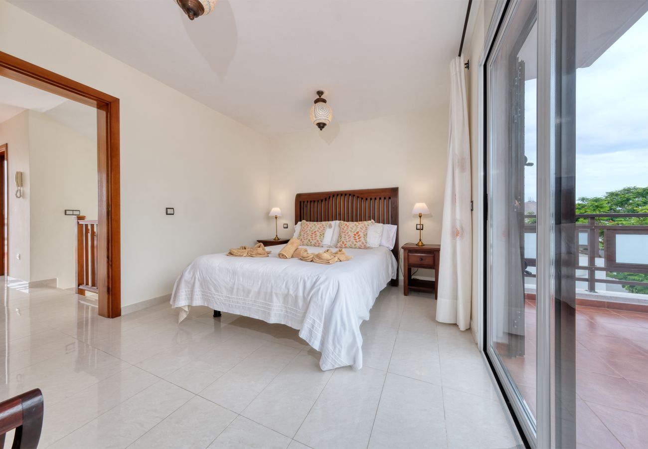 Ferienhaus in San Bartolome - Knala: Nature, Hiking, Tranquility