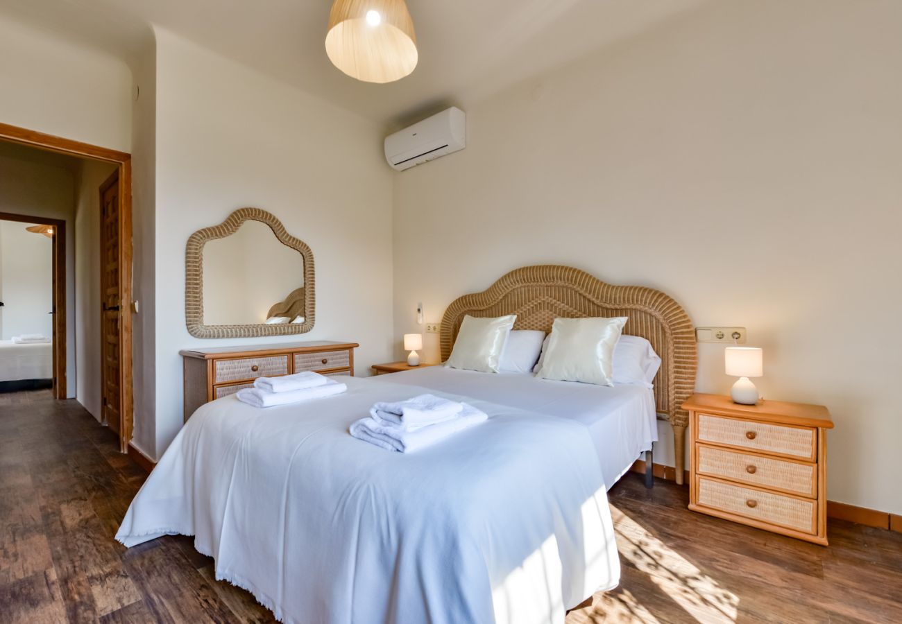 Villa in Benissa - Ferienvilla zur Miete in Benissa FINCA DEL MAR