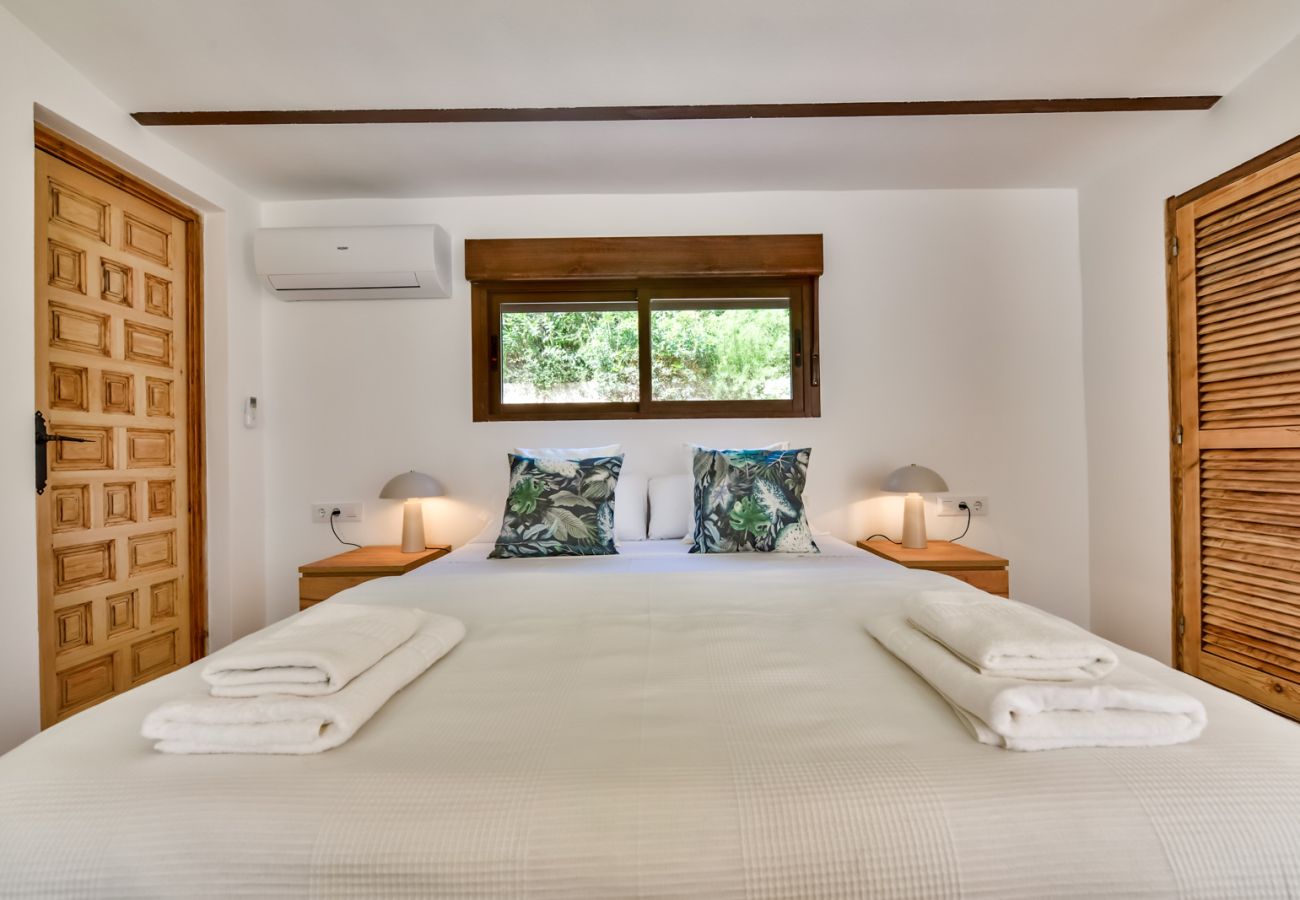 Villa in Benissa - Ferienvilla zur Miete in Benissa FINCA DEL MAR