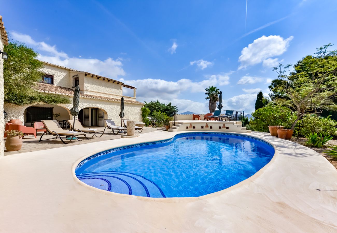 Villa in Benissa - Ferienvilla zur Miete in Benissa FINCA DEL MAR