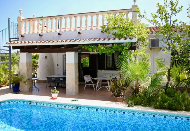 Villa in Denia - Beautiful Villa with pool Finca Paris HH