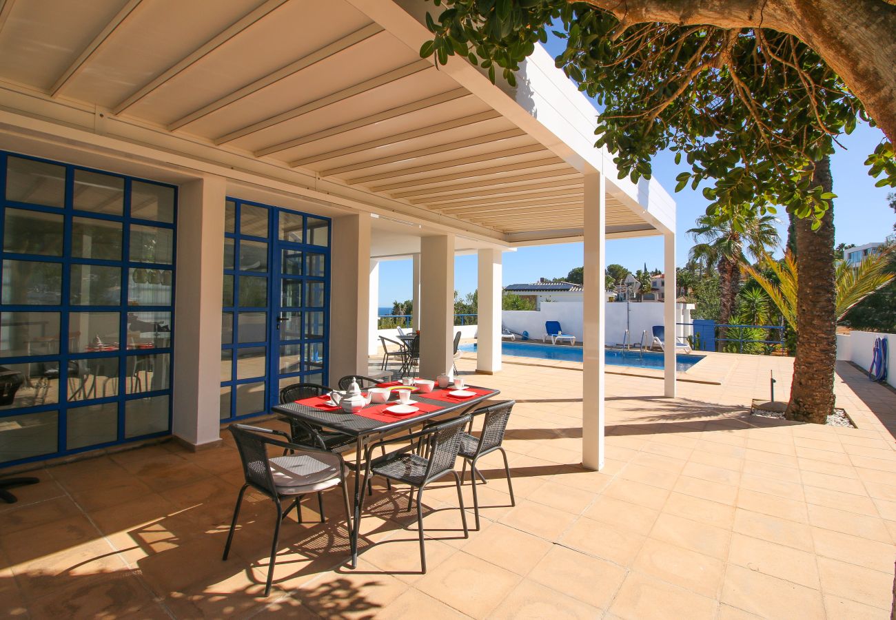 Villa in Denia - Modern Villa with views in Galeretes JU