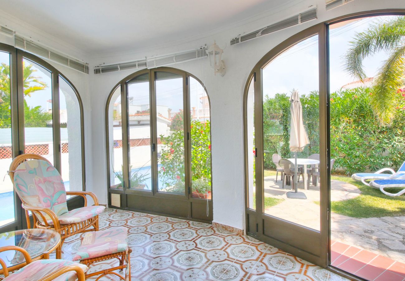 Villa in Els Poblets - Villa with garden with lawn Els Poblets Ilona