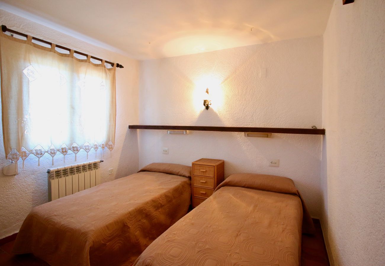 Villa in Denia - Rustic Villa with pool Marquesa GR