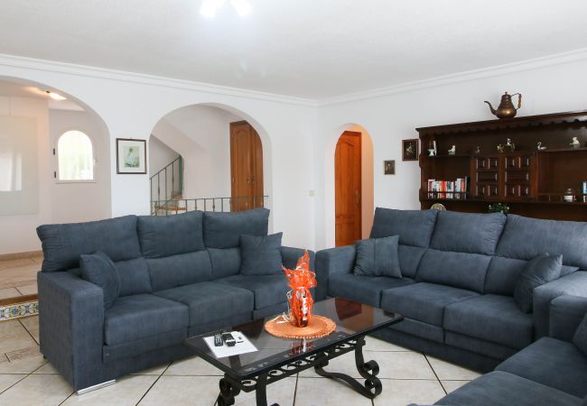 Villa in Denia - Large villa with air conditioning and pool Belem AL 8pers