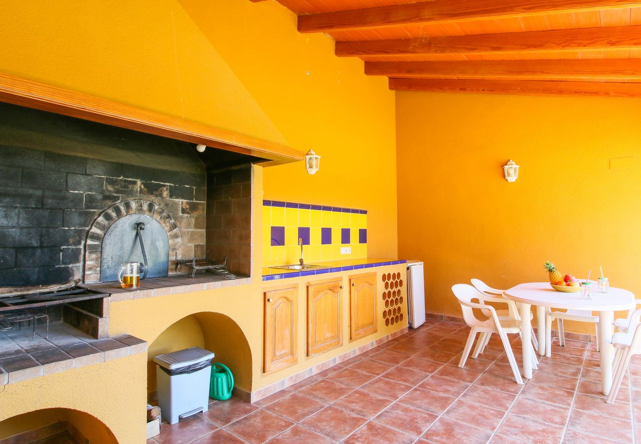 Villa in Denia - Quiet Villa with wifi and air conditioning Finca Las Ranas