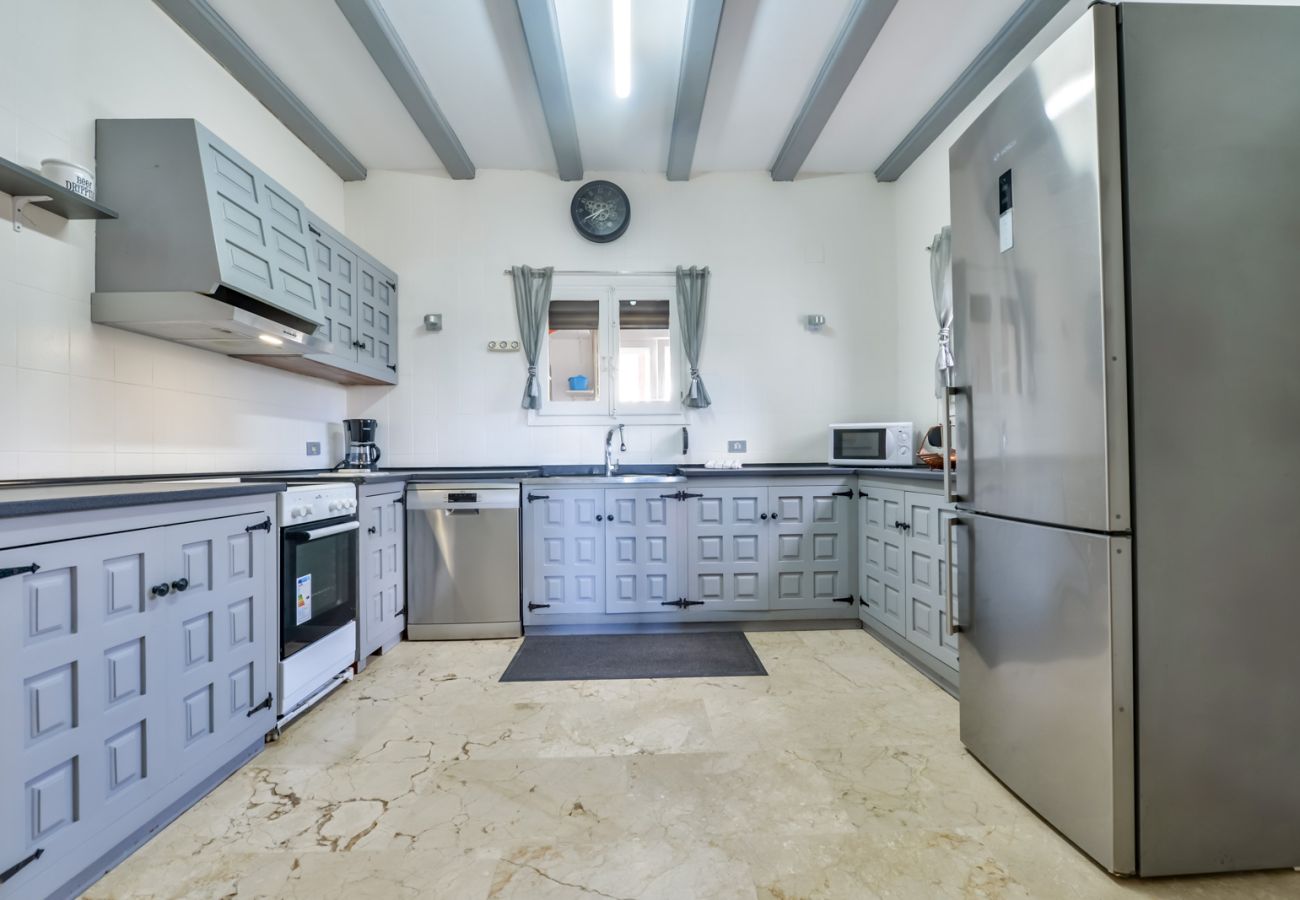 Villa in Moraira - Villa for rent in Moraira ROUILLON