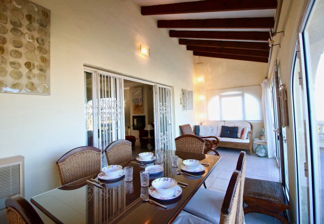 Villa in Denia - Villa with sea views, air conditioning and pool Marquesa CaMar 6 people