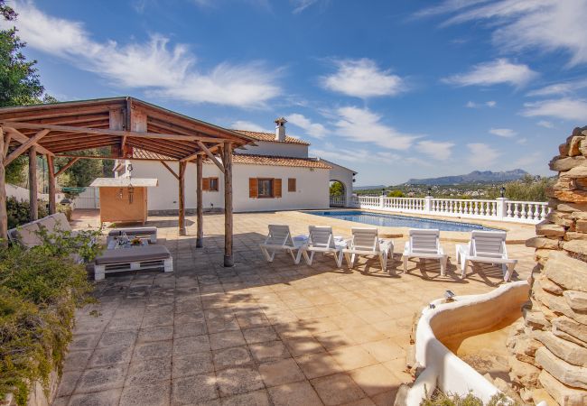Villa in Moraira - MATISSE, Large villa in Moraira for 9 pax, private pool and free wifi