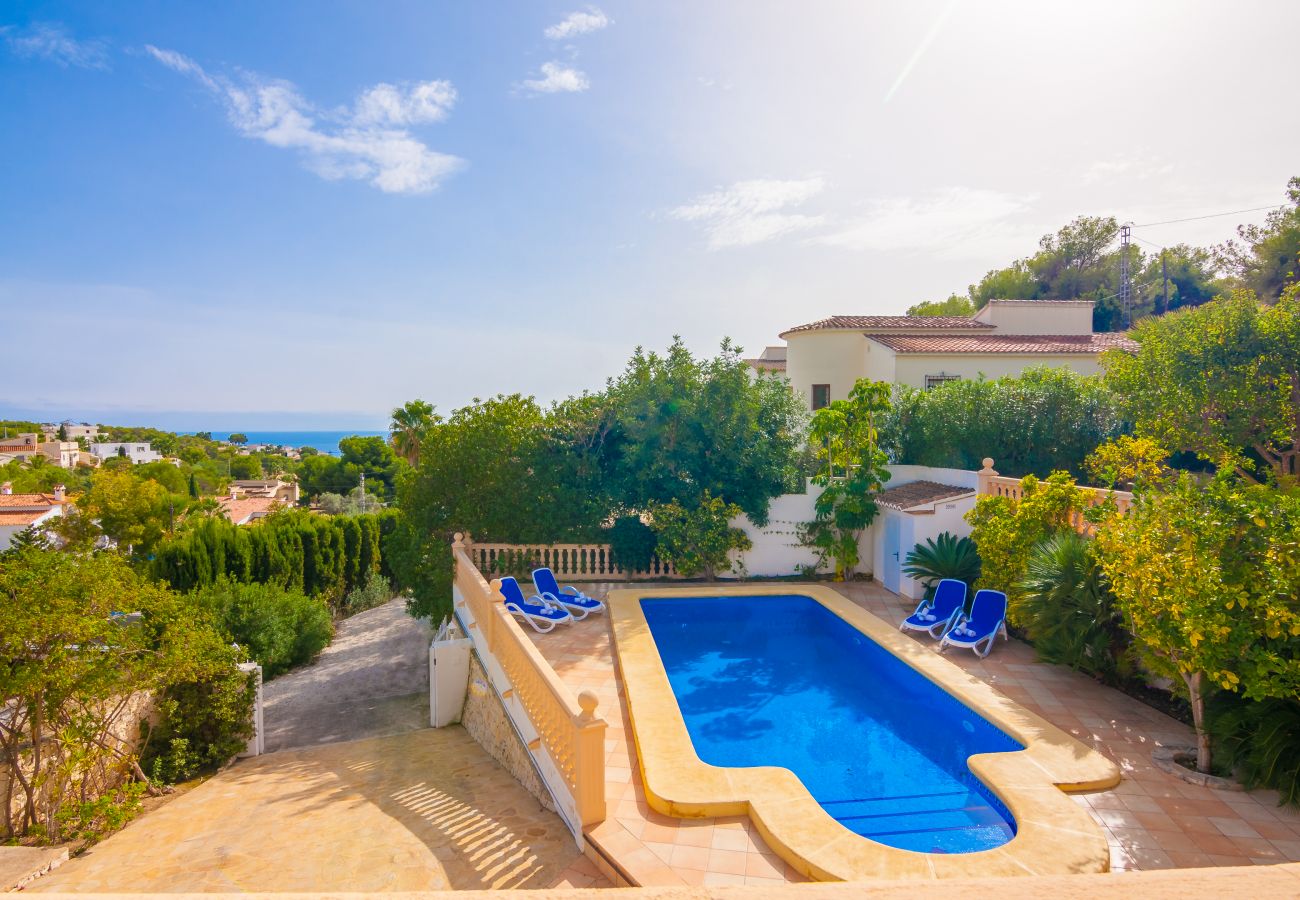 Villa in Benissa - SONRISAS, Villa for 8 pax with private pool and free wifi.