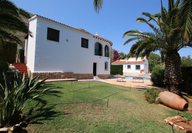Villa in Denia - Villa with pool and garden Don Quijote AM 4 Pers Denia