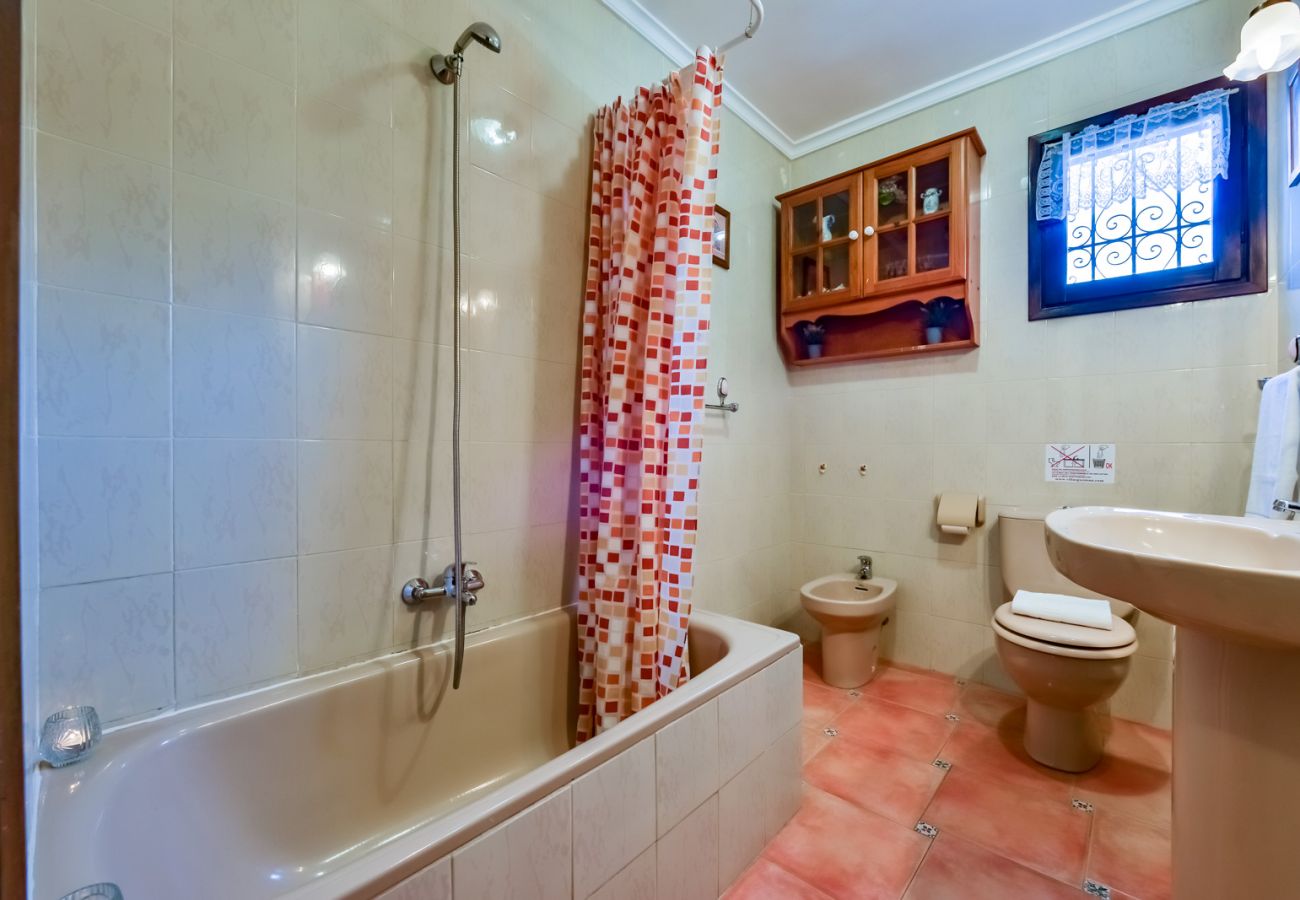 Villa in Benissa -  Villa for rent in Benissa, PETRA