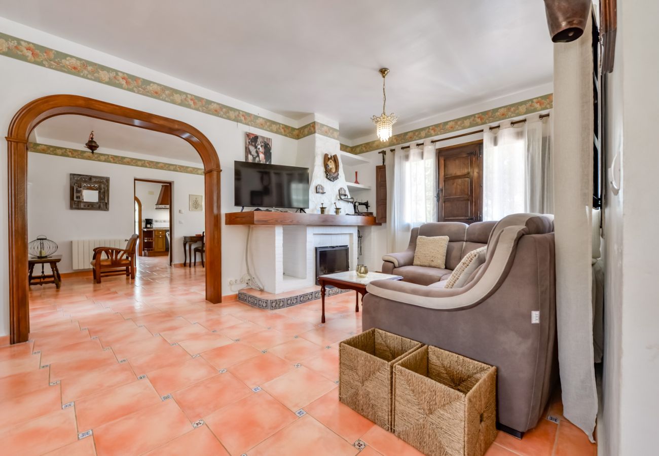 Villa in Benissa -  Villa for rent in Benissa, PETRA