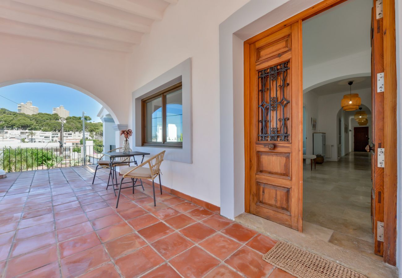 Villa in Moraira - Villa for rent in El Portet de Moraira, SAN VICENTE, 50 mts from the water and private pool.