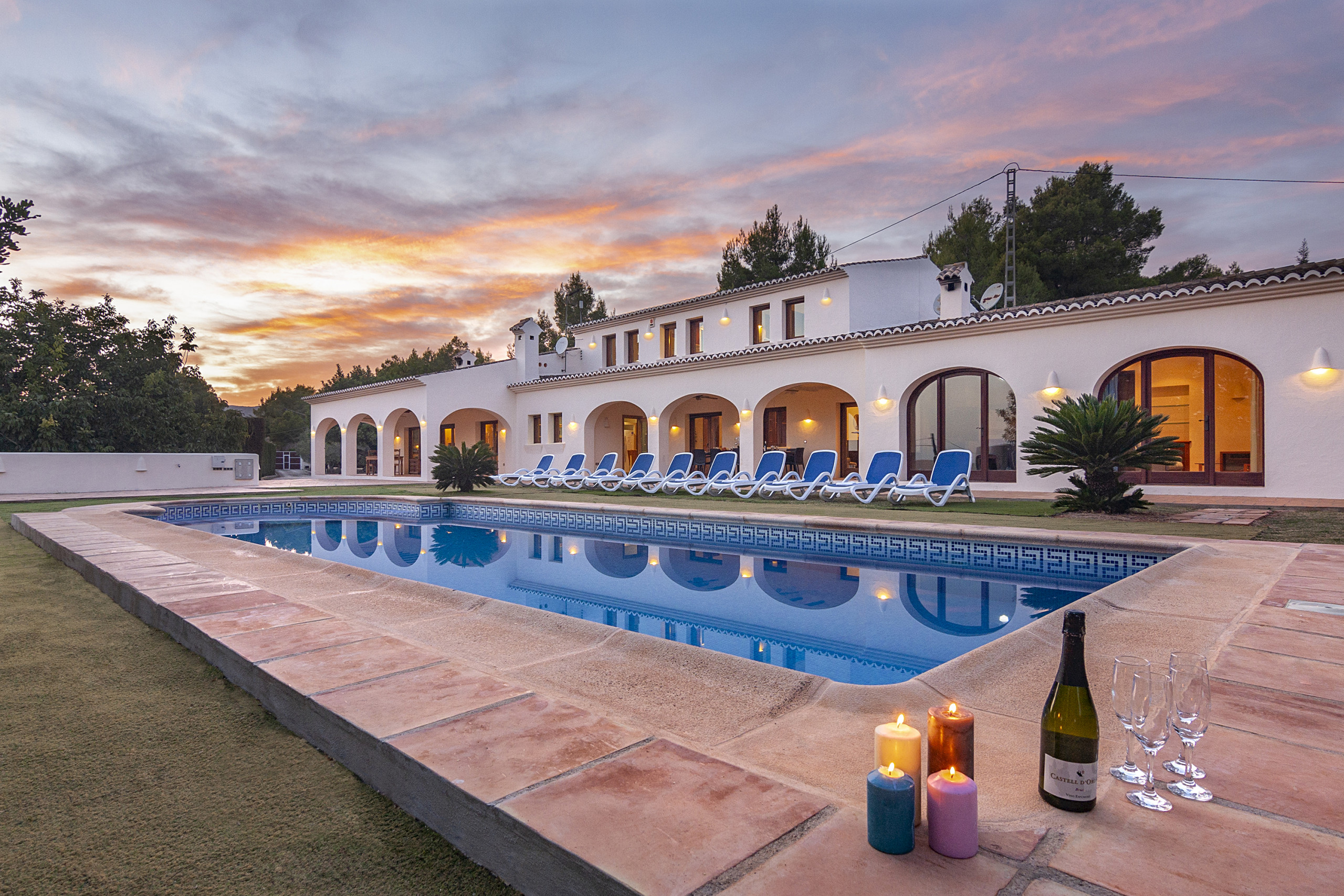 GRANJA, magnificent villa para 14 pax en Benissa free wifi