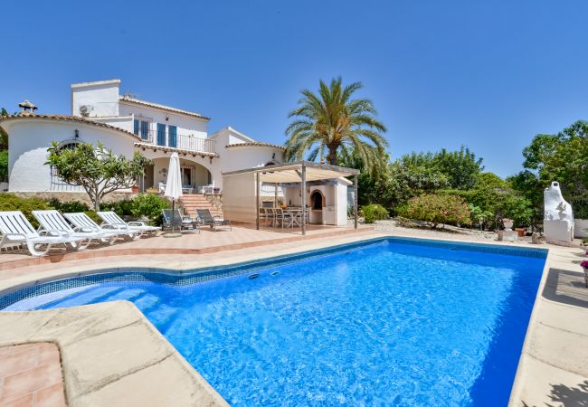 Villa in Moraira - PURA VIDA, Villa in Moraira for 7 pax with private pool and free wifi