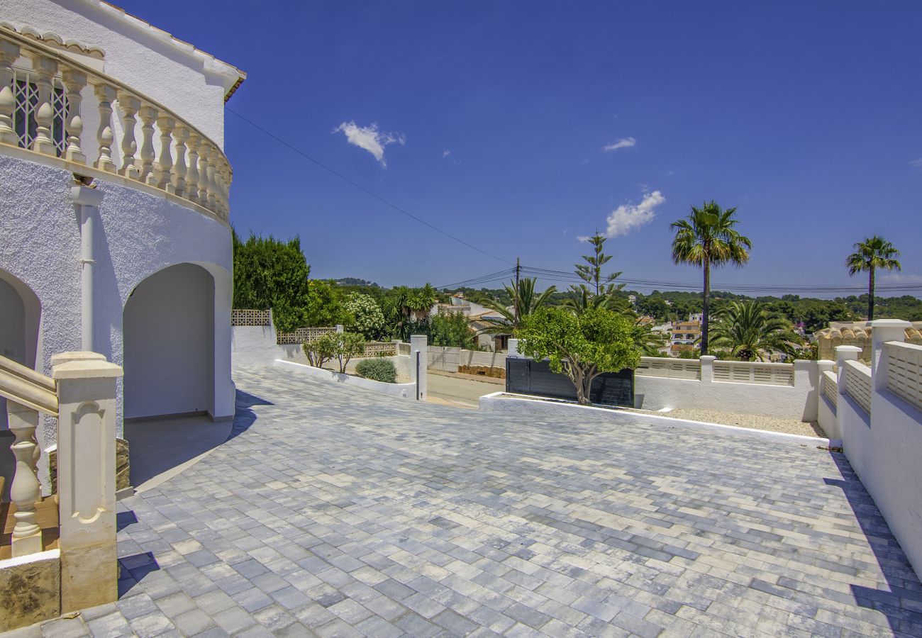 Villa in Benissa - SIMPSON, villa en Benissa para 6 pax with private pool. free wifi