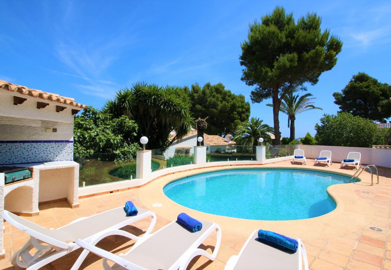 Villa in Denia - Luxurious villa with satellite TV, air conditioning and pool Marquise MB 8 people