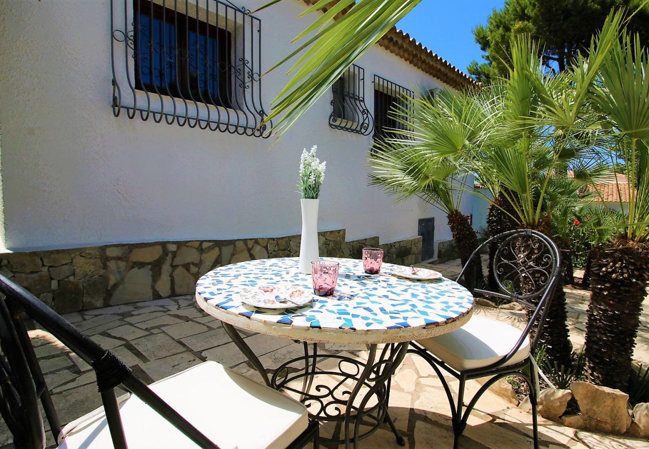 Villa in Denia - Luxurious villa with satellite TV, air conditioning and pool Marquise MB 8 people