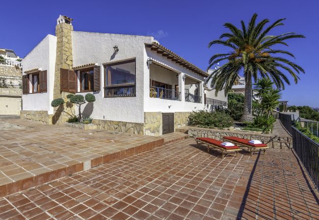 Villa in Benissa - MARINA, Villa with privileged sea views in Benissa, free WIFI