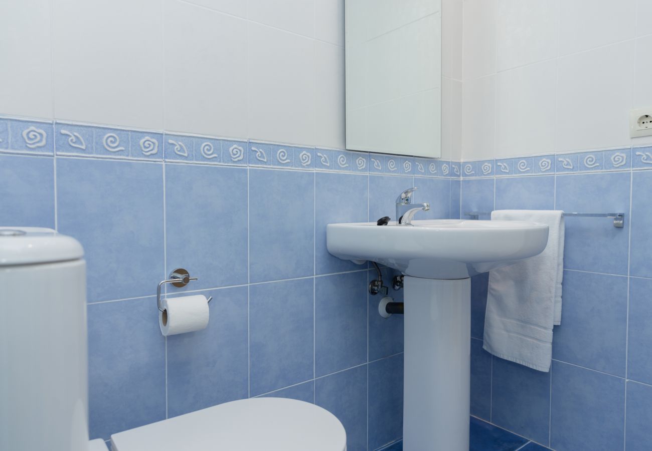 Apartment in Javea -  Luz de Javea I Apartment, Stylish with AC, Wifi, Terrace and Pool