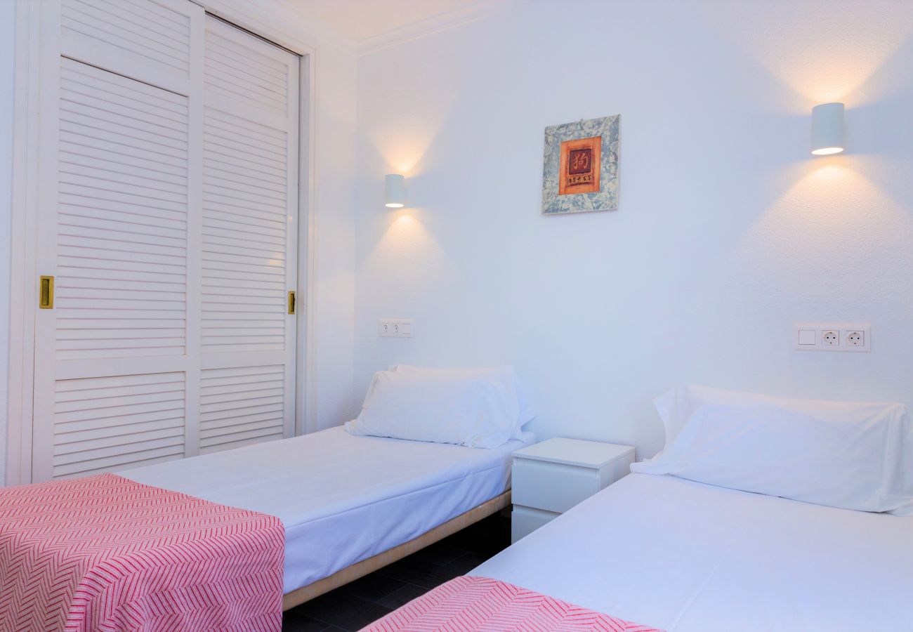 Apartment in Javea - Isla Saint Tropez Apartment Javea Arenal, with Pool, Wifi, AC and recently Refurbished