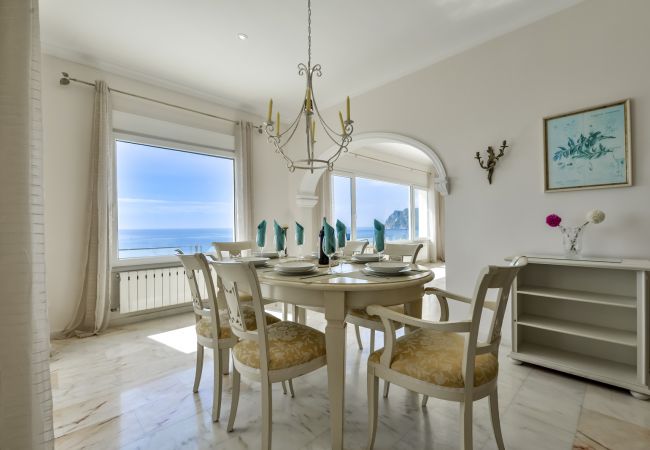 Villa in Benissa - RAPHAEL, Lovely villa for 6 pax with spectacular sea views in Benissa.free wifi