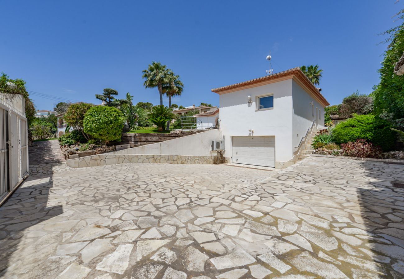 Villa in Benissa - Villa for rent in Benissa ACACIAS, in Cala Pinets with private swimming pool for 6 pax 