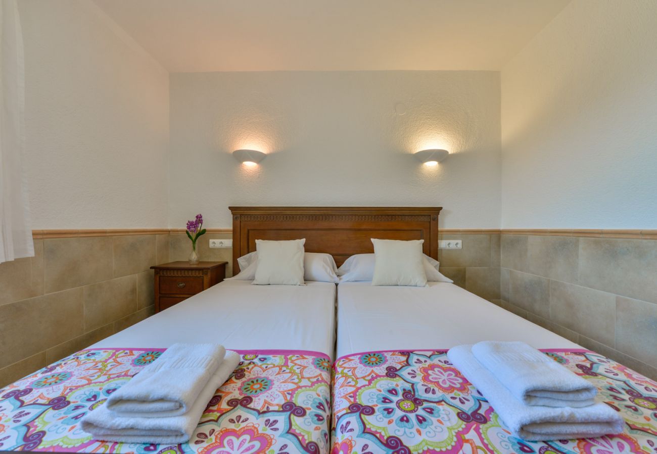 Villa in Benissa - JUNAI, villa for 4 pax in Benissa with private swimming pool and free wifi